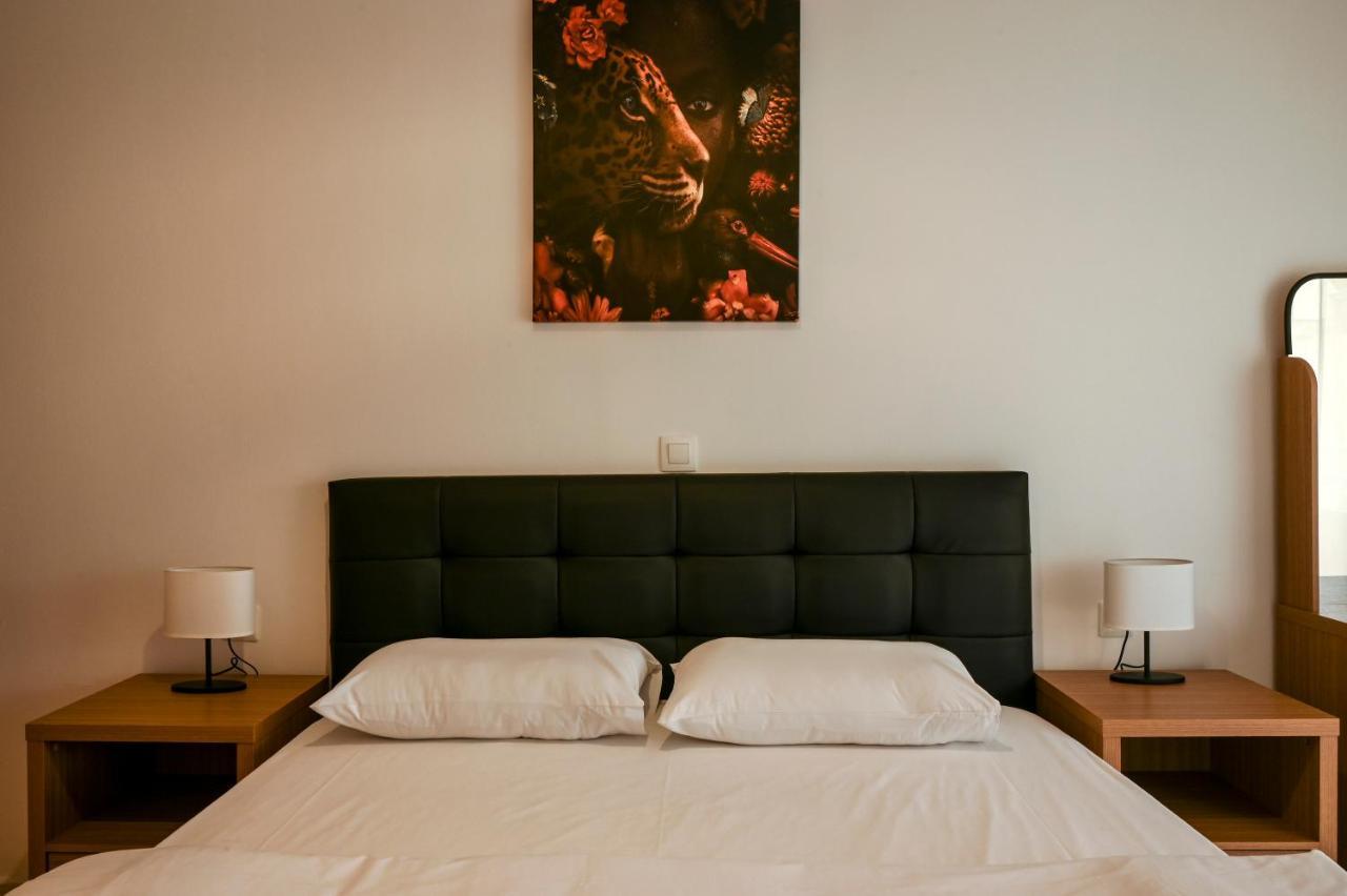 Thessaloniki Center Modern Apartment Buitenkant foto